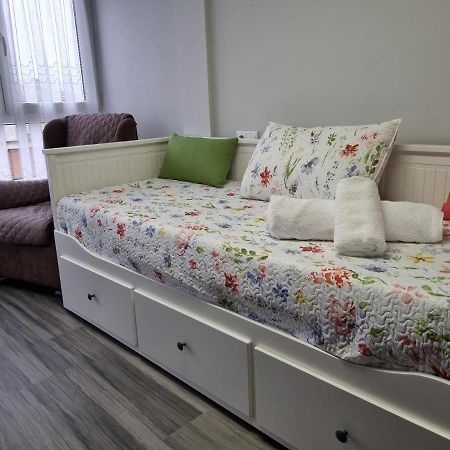 153A 3 Dormitorios Barrio De La Arena Con Parking Gijón Eksteriør bilde