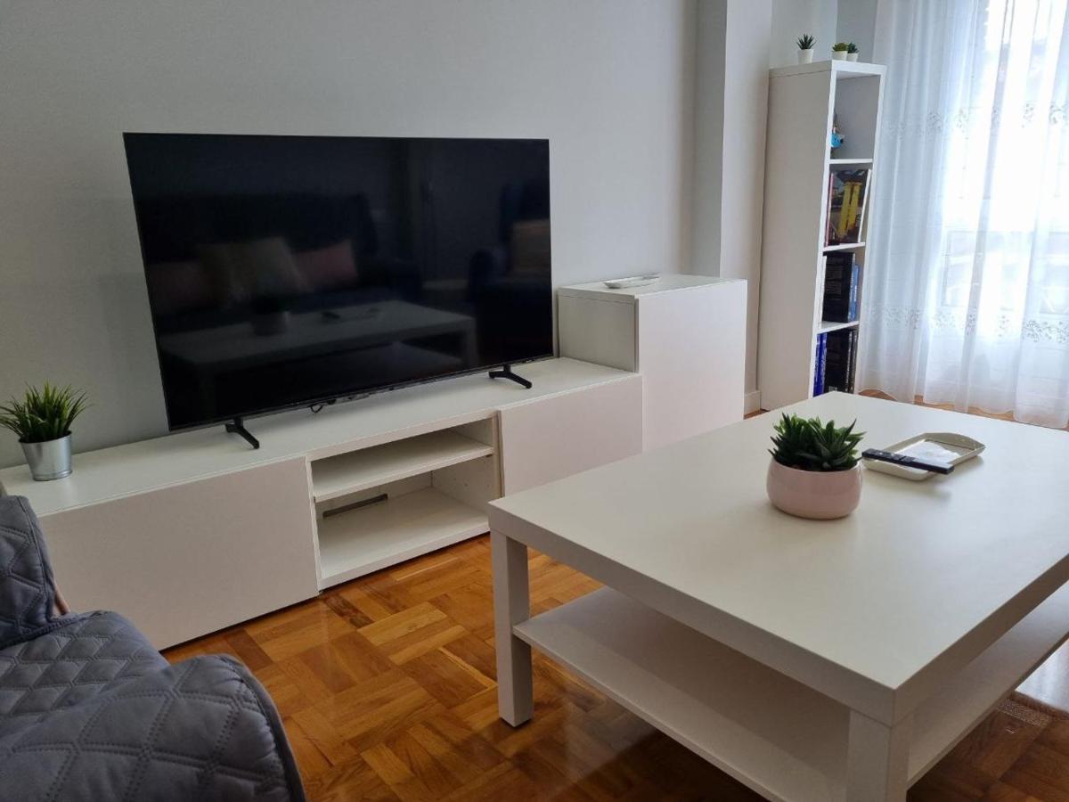 153A 3 Dormitorios Barrio De La Arena Con Parking Gijón Eksteriør bilde